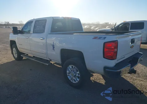 2017 Chevrolet Silverado 2500Hd Ltz z USA, uszkodzony, nr VIN 1GC1KWEG6HF105397